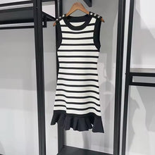 Load image into Gallery viewer, Lucielle Dress