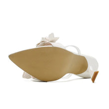 Load image into Gallery viewer, Lane Heels || White