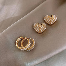 Load image into Gallery viewer, Chloe Earrings
