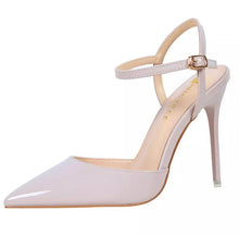 Load image into Gallery viewer, Amina muaddi ysl pointed toe heels 4” heels classy pumps bottega venetta
