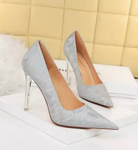 Load image into Gallery viewer, Amina muaddi ysl pointed toe heels 4” heels classy pumps bottega venetta
