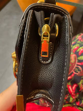Load image into Gallery viewer, lion handbag shopluxhouse
