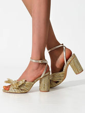 Load image into Gallery viewer, gold zara heels

